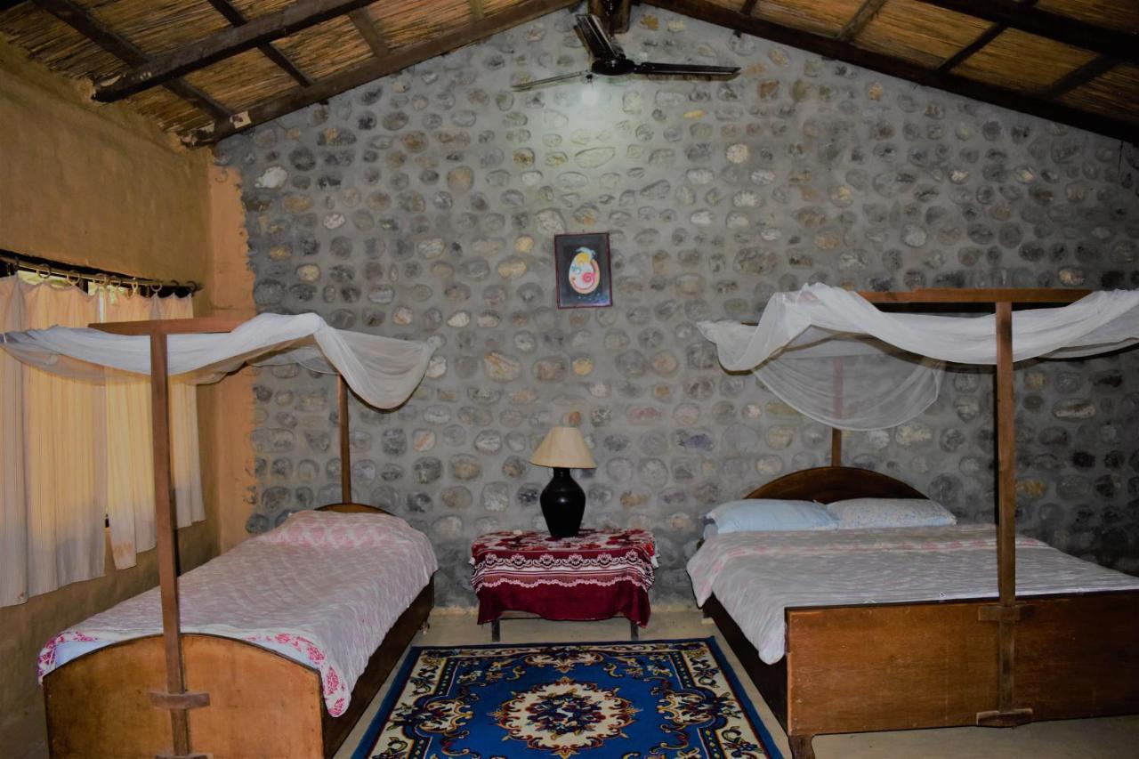 Mango Tree Lodge Bardiya Экстерьер фото